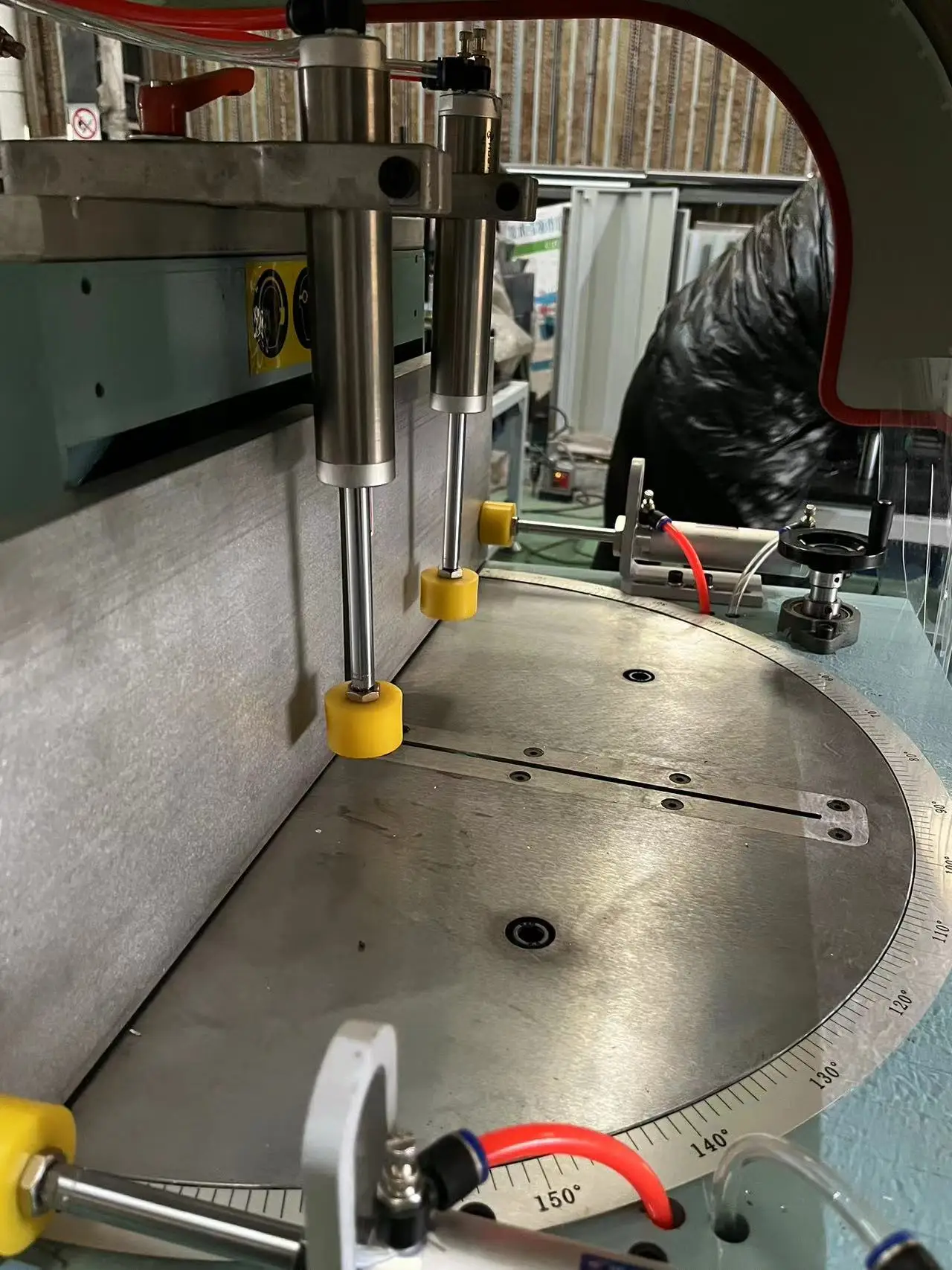 Door and Window Single-head Cutting Saw Aluminum Profile Arbitrary Angle Single-head Cutting Saw Single-head Saw At Any Angle