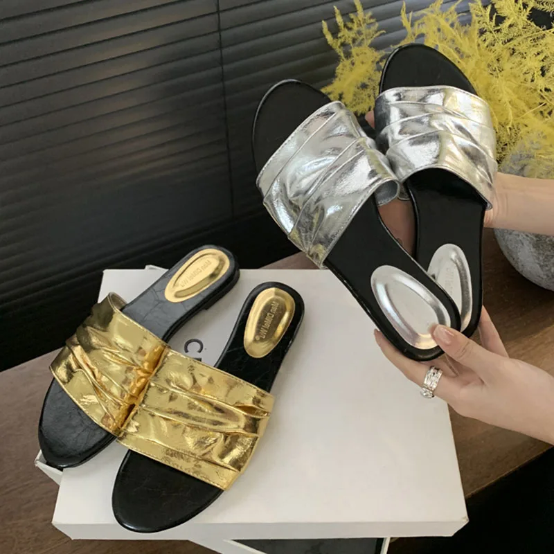 

2024 Gold Fashion Square Toe One Word Casual Slippers Women's Solid Color Comfortable Flat Shoes Outside Daily Simple Slides