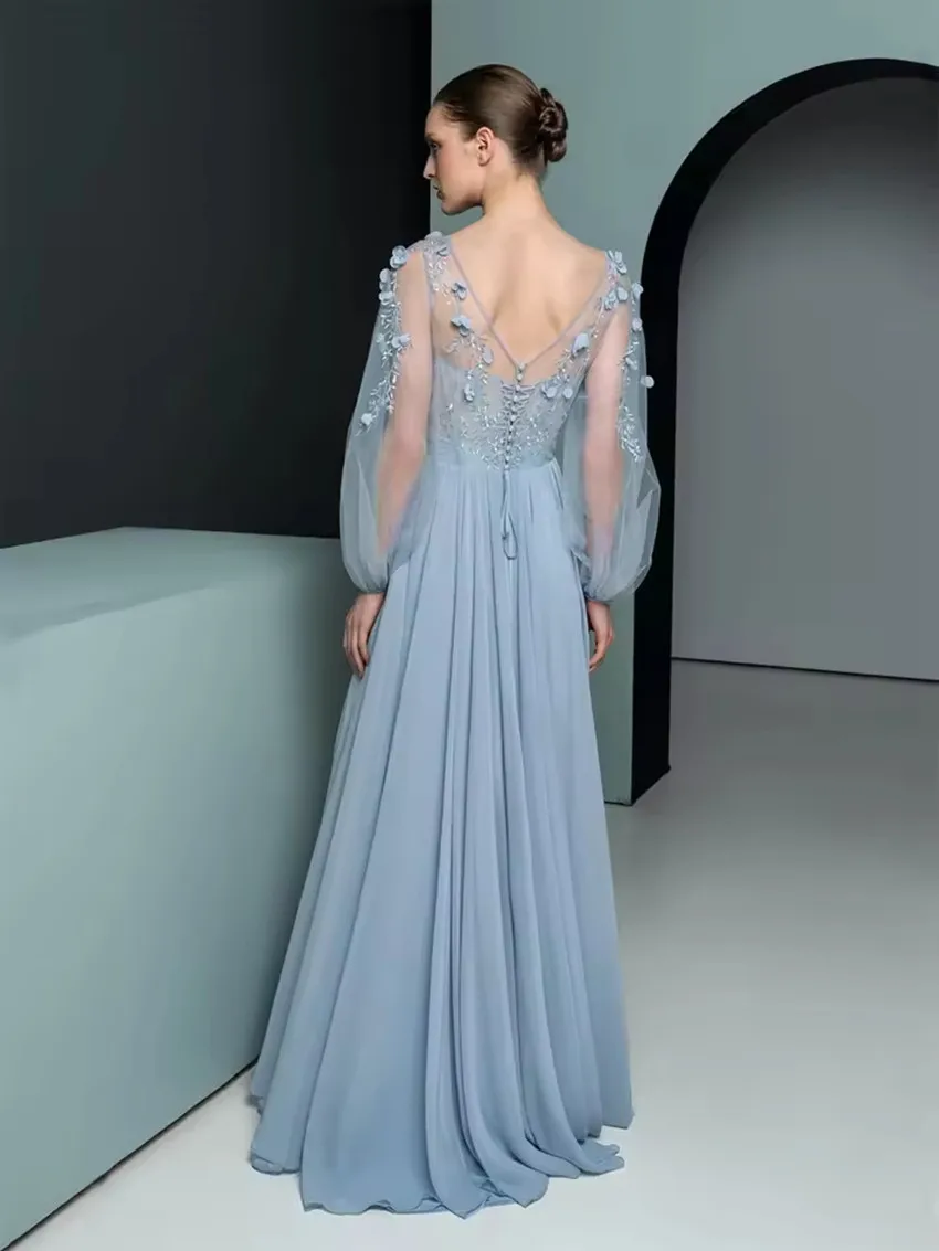 Maßgeschneidertes, elegantes Ballkleid mit V-Ausschnitt, flauschig, langärmelig, 3D-Blume, Hochzeitskleid, A-Linie, Tüll, bodenlang, formeller Abend