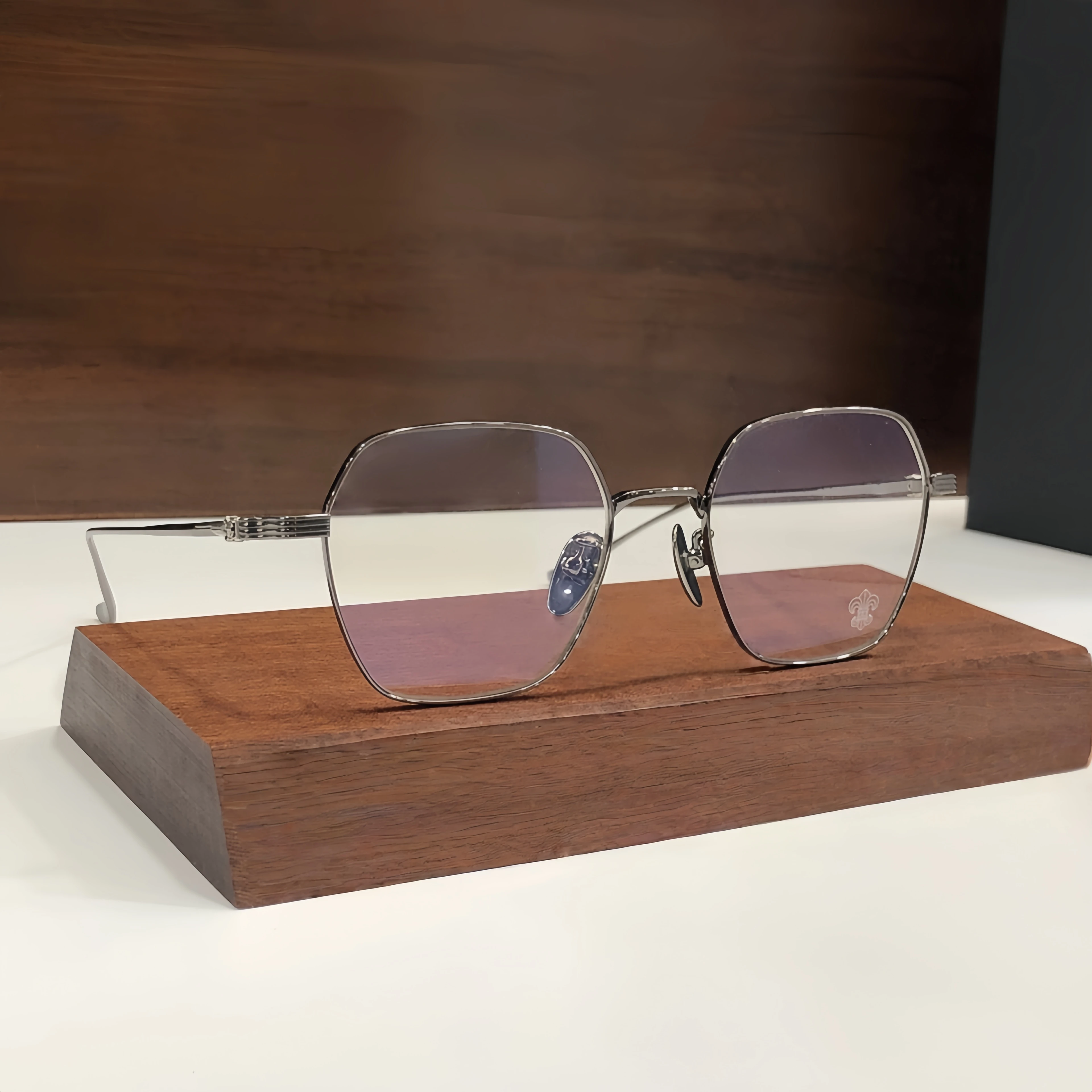 

Pure Titanium Glasses Frame Men's Square Classic Personality Fashion Women's Retro Reading Ultralight Prescription Glasses