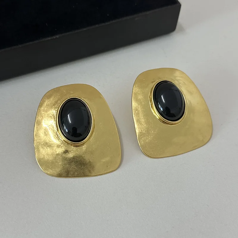 Vintage Gold Plated Alloy Black Stone Dangle Earrings for Women Jewelry Trendy Girls' Daily Statement Earrings Accessories