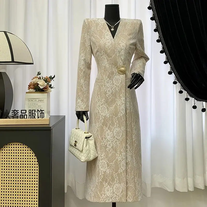 

Luxury High Quality Double-Breasted Trench Coat Women Spring Autumn Slim Coat Long Sleeve Design Lace V-Neck A-Line Trench Coat