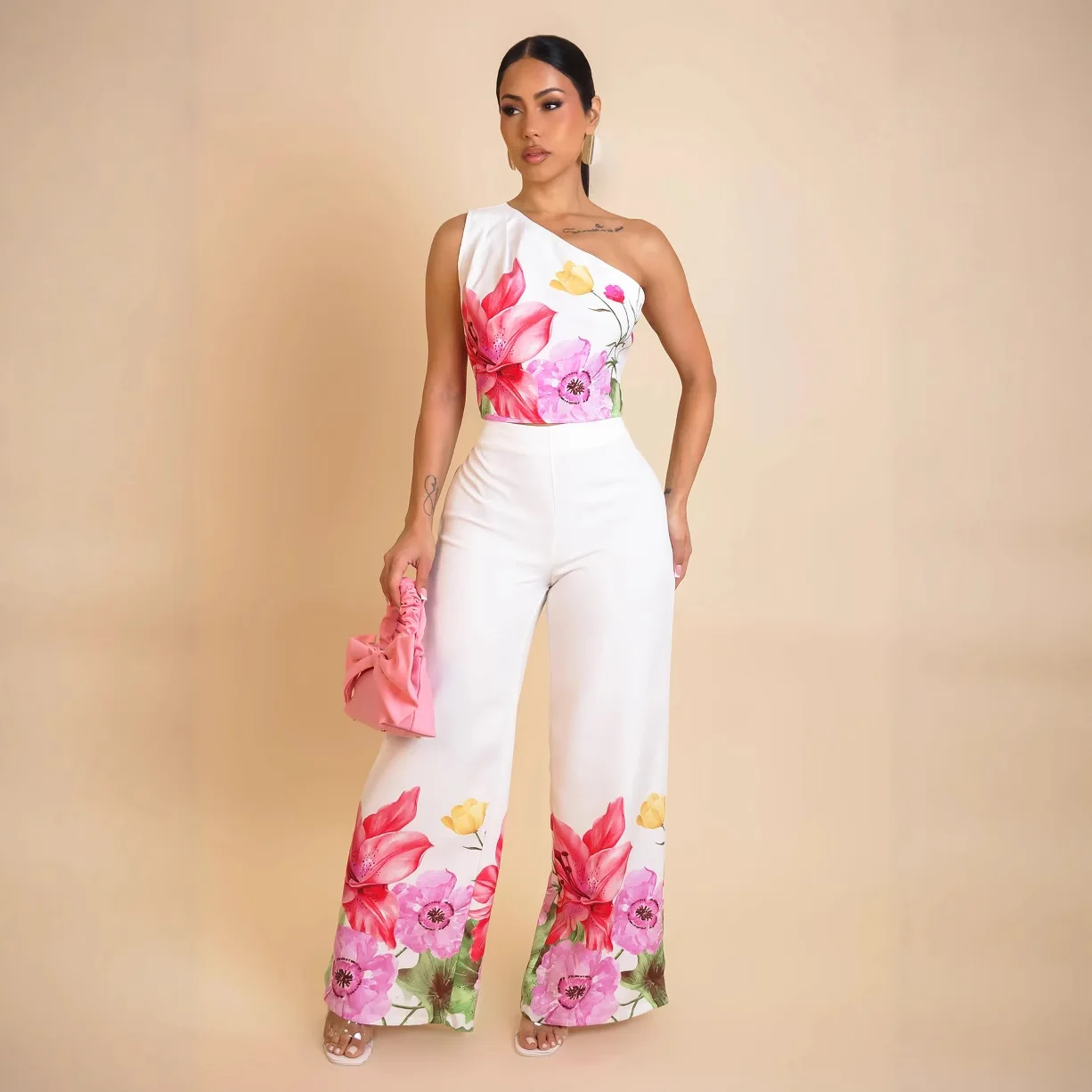 

Elegant Off-the-Shoulder Two-Piece Set with Fashionable Stretch Wide-Leg Pants for Women