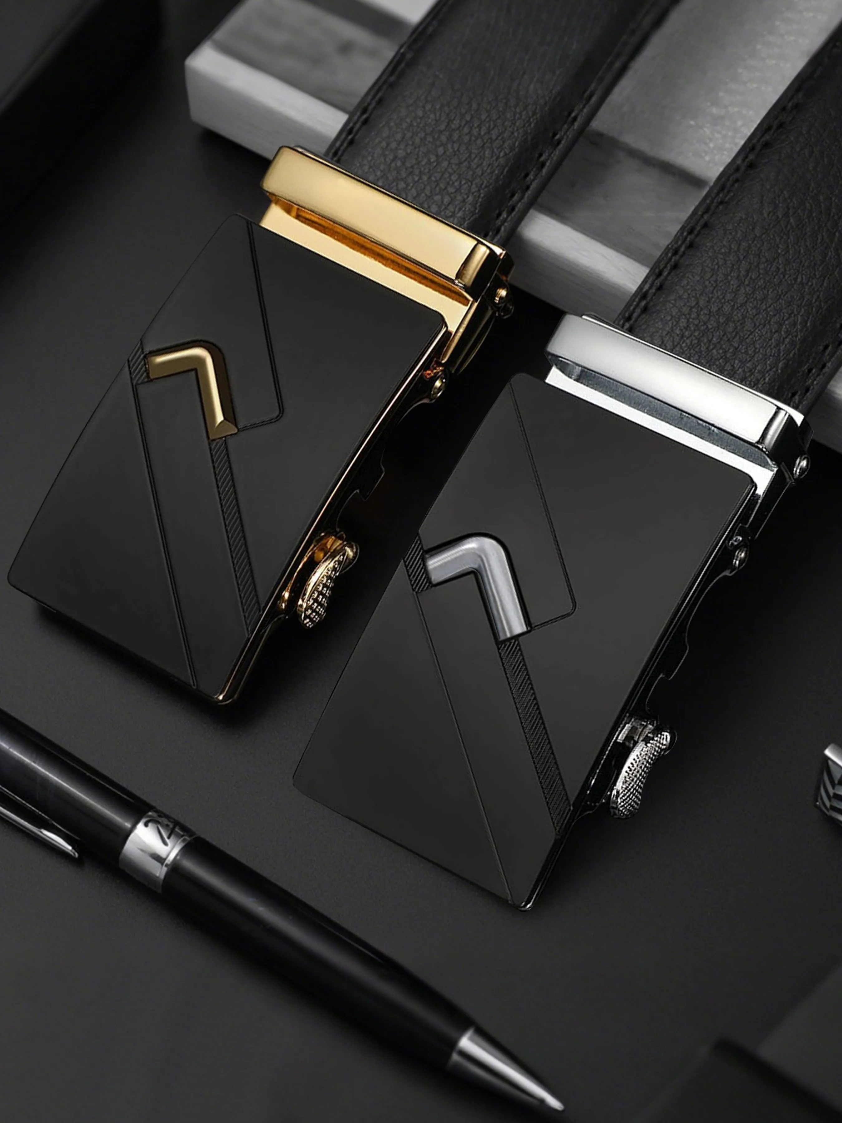 حزام رجالي جديد مد واسع الموضة أحزمة عمل جوكر غير رسمية.