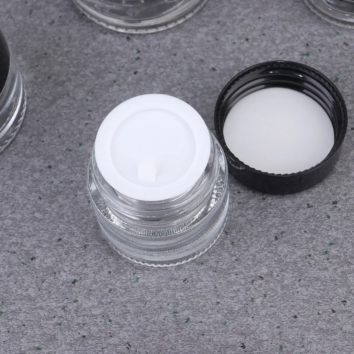 

20Pcs Glass Cream Bottles Leakproof Travel Empty Containers Portable Subpackaging Jars for Eye Cream Balm Ointment Lotion Makeup