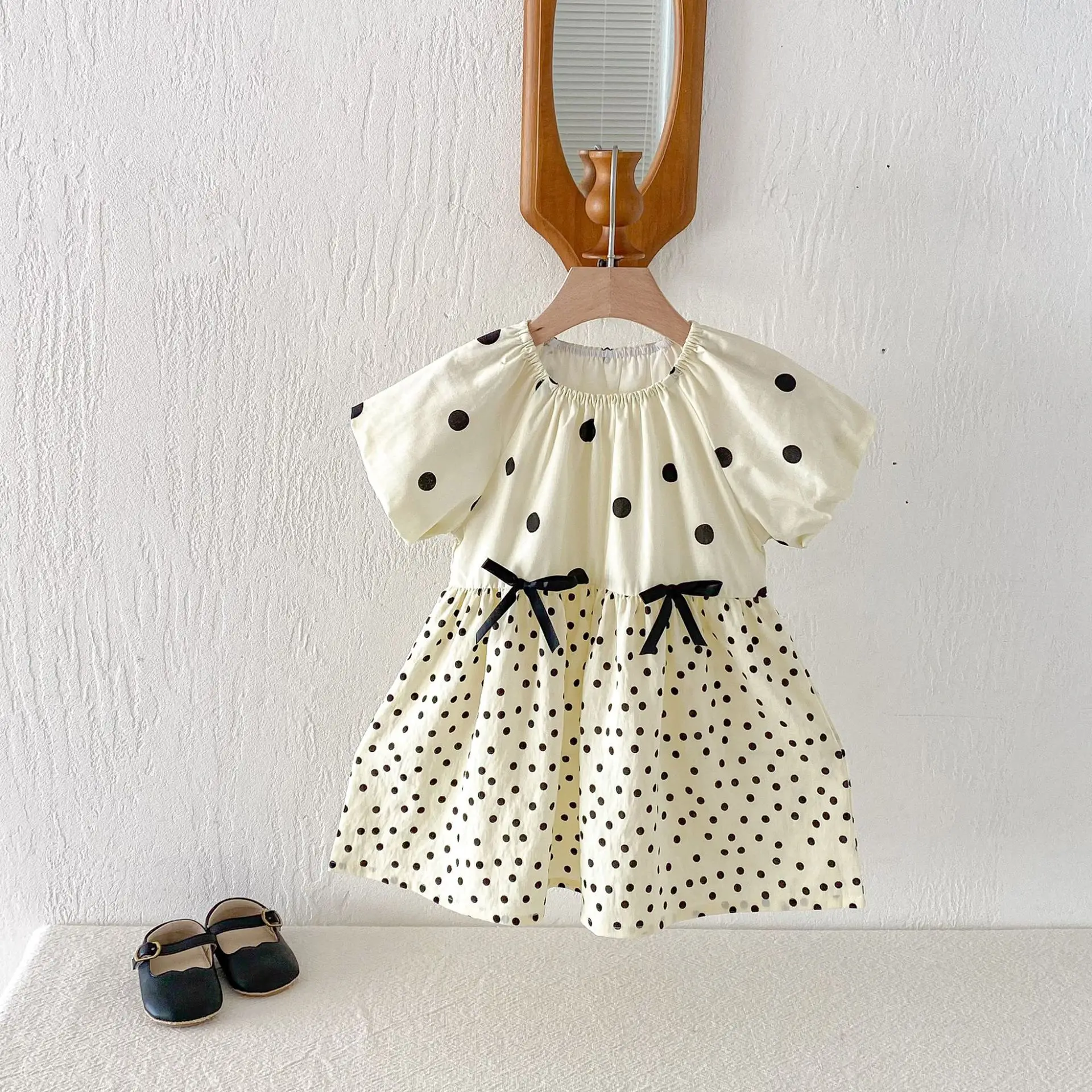 

2026 Summer New Girls Short Sleeve Dress Cute Baby Girl Sweet Bow Princess Dress Children Polka Dot Dress Kids Clothes