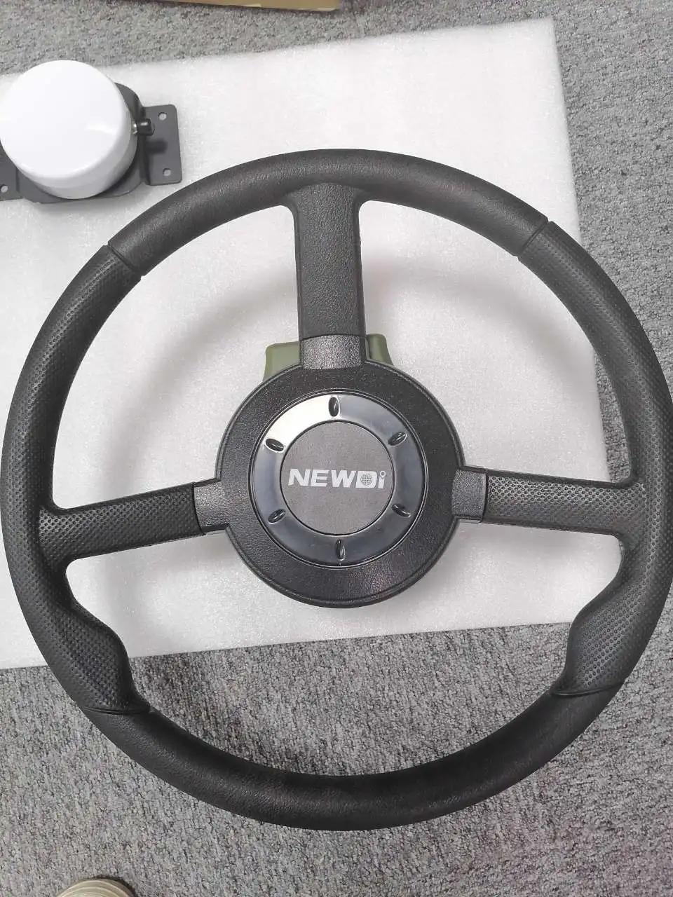 Agricultural Machinery Auto-steering System Newdi NG3A Automatic Guidance System Auto Pilot System Gps for Tractor