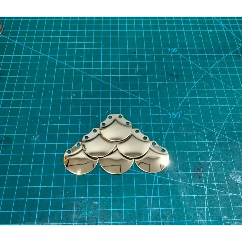 500pcs Fish Scale Armor Plates Stainless Steel Titanium Gold Plated 0.8mm Thick 4mm Hole DIY Craft Leather Sewing Accessories