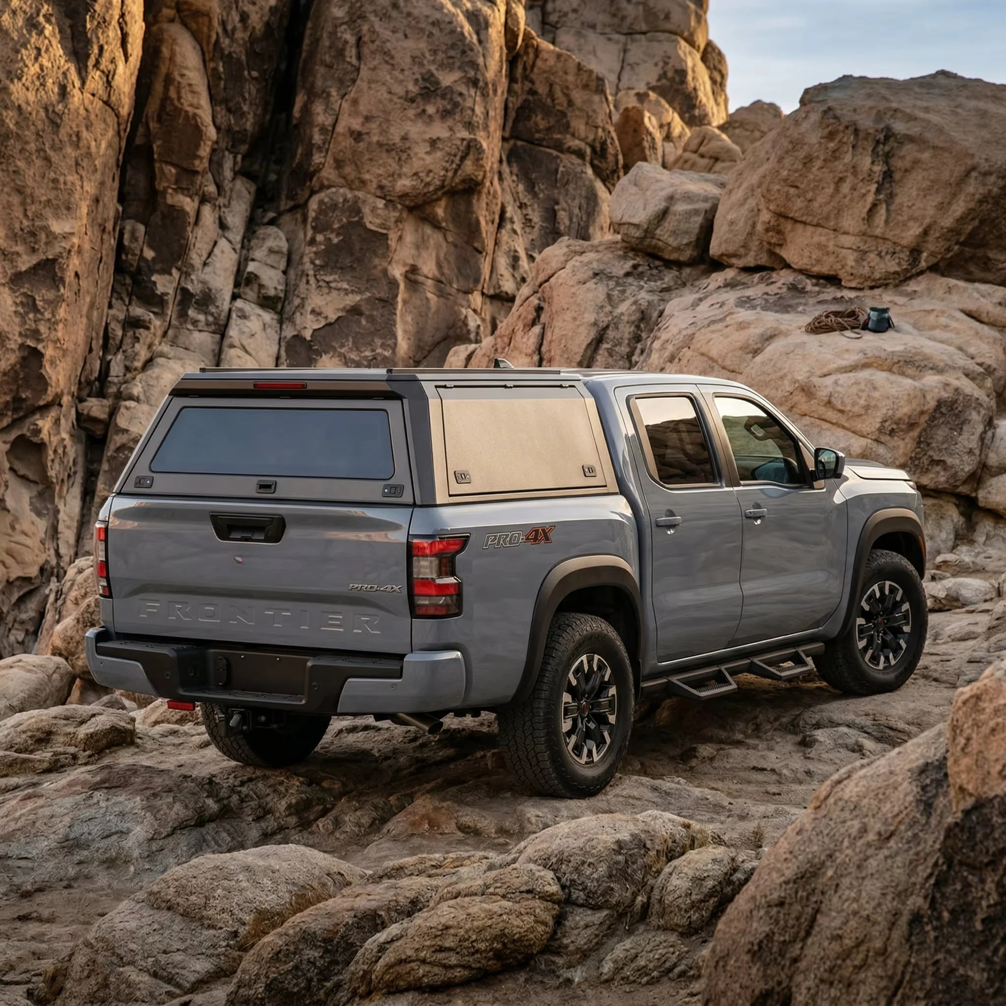 

Hot Sale In-Stock Aluminum Alloy Canopy Hardtop Topper for Nissan Frontier 05-22 5.0Ft