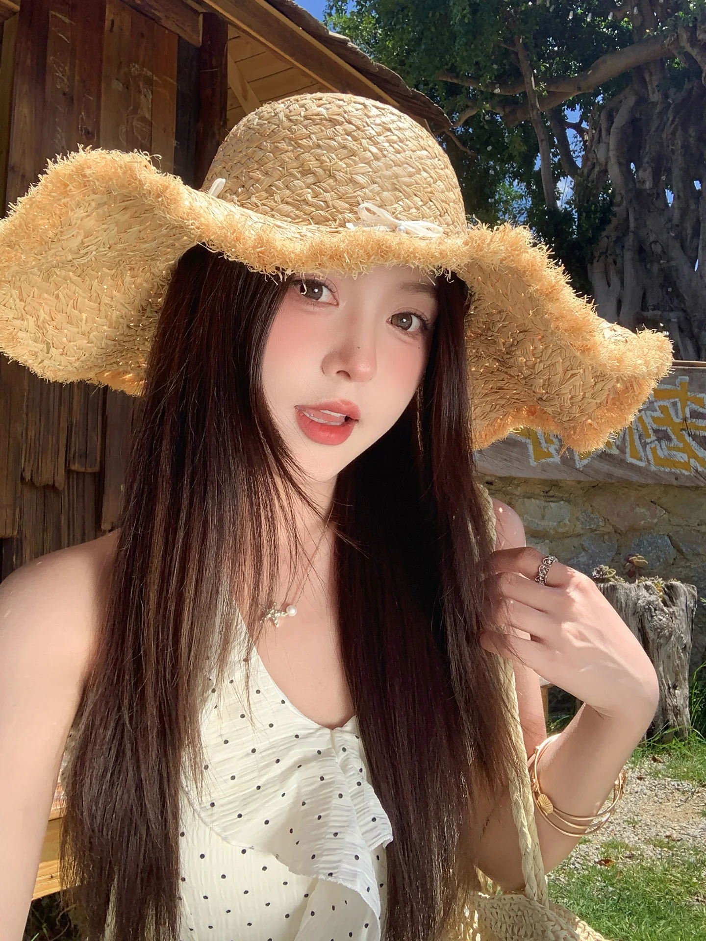 Summer Beach Vacation Style Wide Brim Woven Straw Hat Women's  Knot Sunshade UV Protection Hat Large Flared Brim Cap