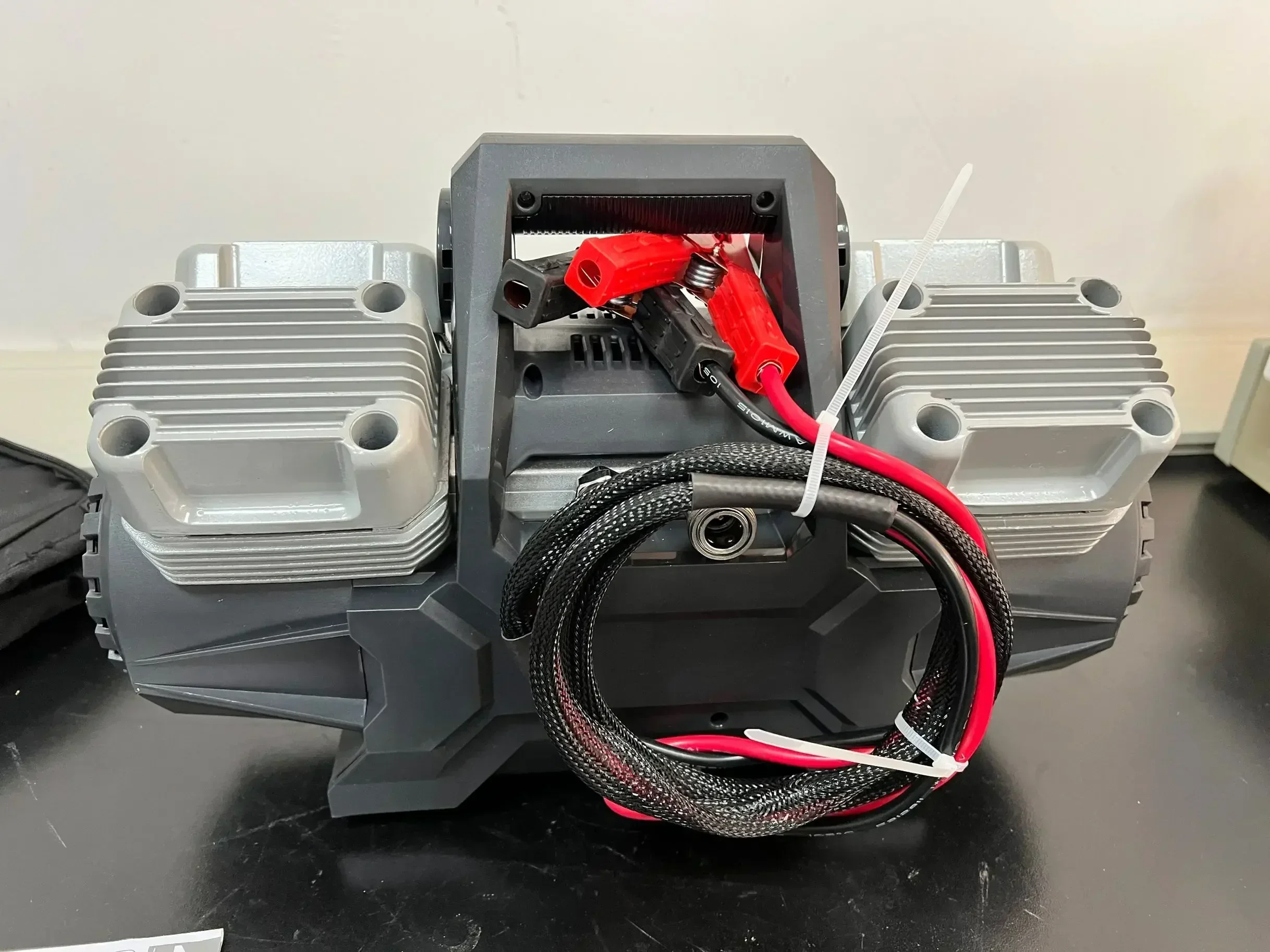 400L/min Tractor Compressor With Large Tire Factory Supplier Automatic Inflatable Air Pump Strong Power And Portability