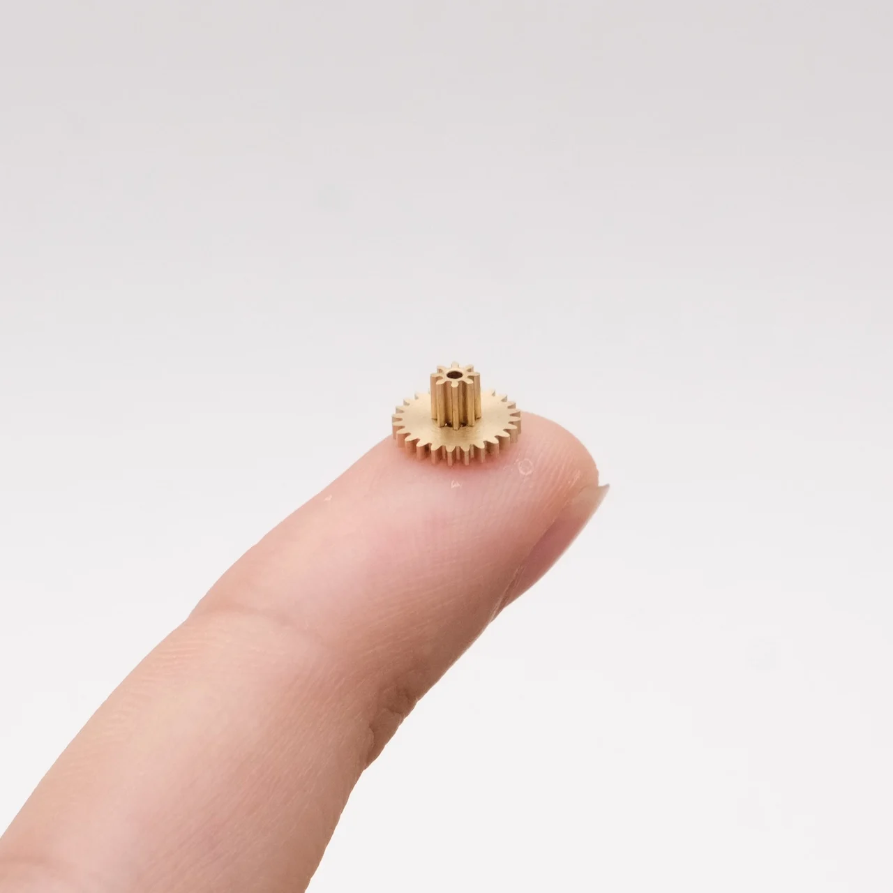 1mm Metal Spur Double-Gear Variable Speed Transmission Reduction for DIY Four-Wheel Drive Remote Control Vehicle 8/24/32 Teeth