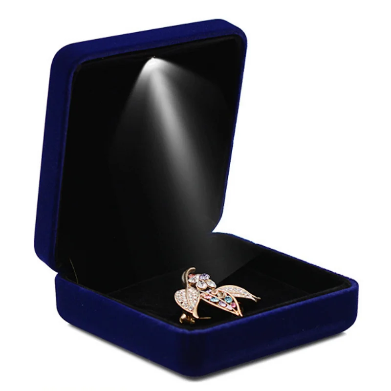 Pendant Necklace Box with LED Light Square Shaped Box Velvet Jewelry Gift Boxes LED Necklace Box for Engagement Proposal