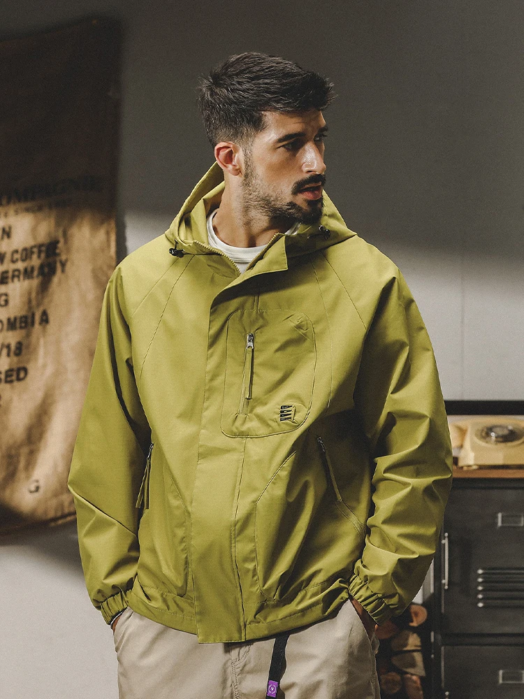 

Мужская уличная водонепроницаемая ветрозащитная рабочая куртка Jir Mountain Series свободного кроя с капюшоном для походов, модная городская стильная модель