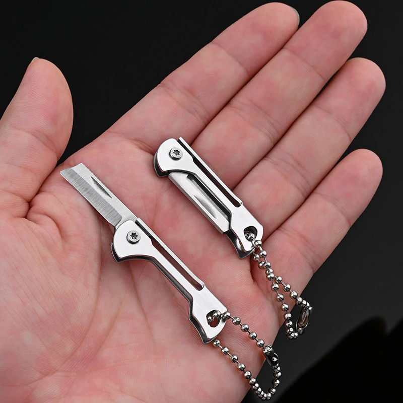 Mini Stainless Steel Square Head Mini Folding Knife Sharp Easy To Carry Express Delivery Unpacking Keychain Portable Knife