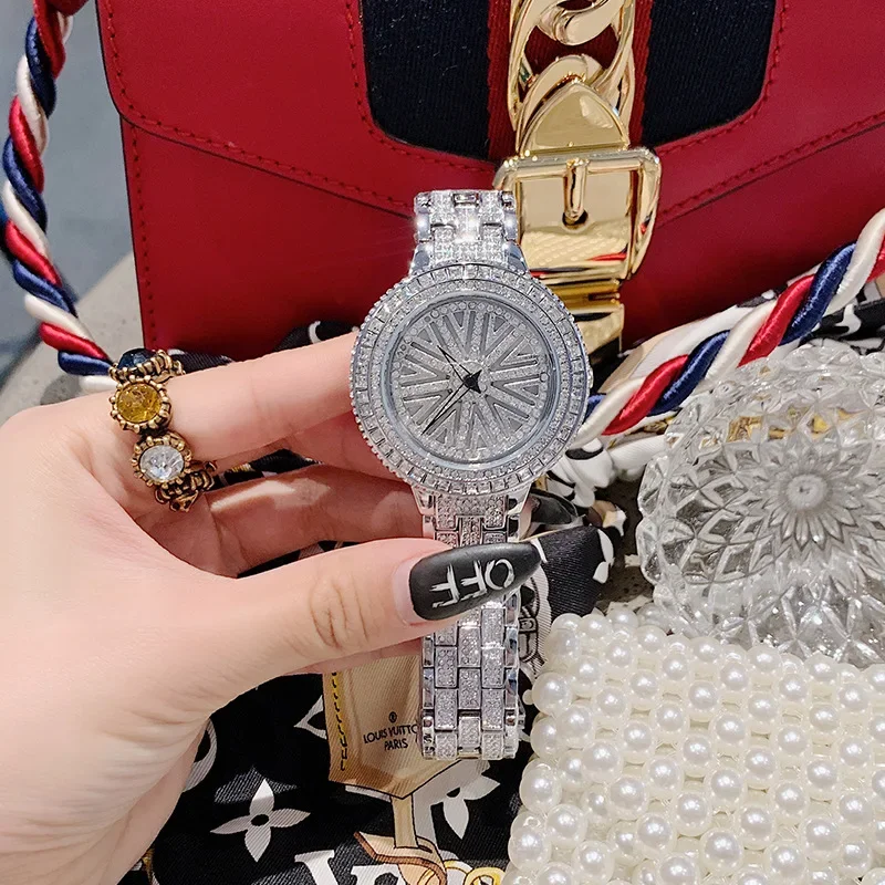 Korean Women's Watch Full Diamond Rotating Dial Quartz Watch Ladies Fashion Trend Waterproof Simple Light Luxury Clock Gifts