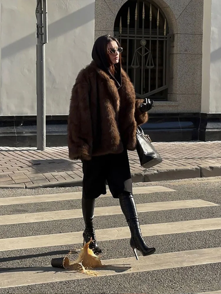 Frauen Schokolade Revers flauschigen Kunst pelz Mantel locker sitzen Langarm verdickte gepolsterte Jacke neue schicke Herbst Winter warme Oberbekleidung