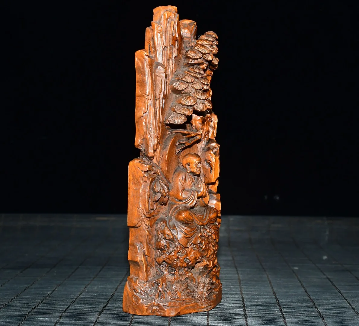 Old Boxwood Songbai Mountain Backlight Bodhidharma Awakening to the Truth Contemplation Buddha Study screen Ornaments
