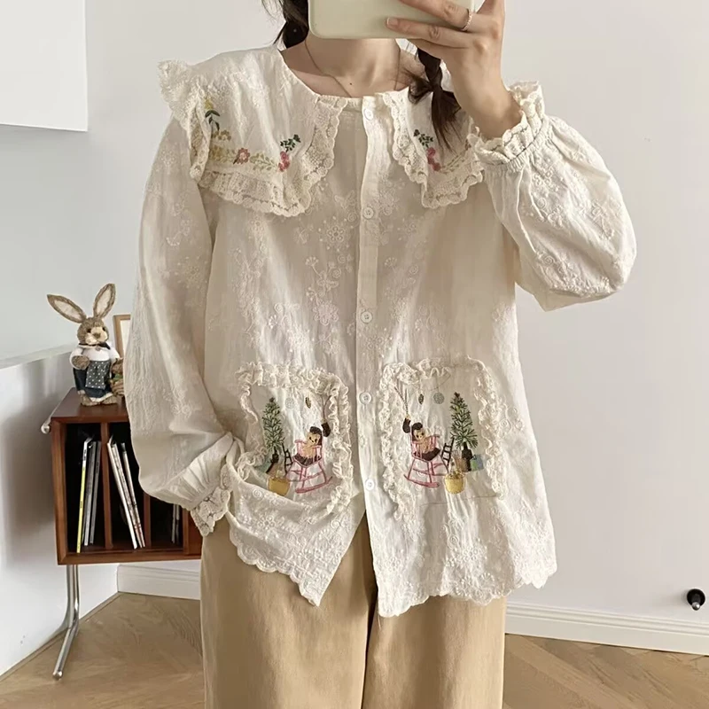 2025 Spring Sweet Embroidery Shirt Women Long Sleeve Doll Collar Lace Single Breasted Shirts