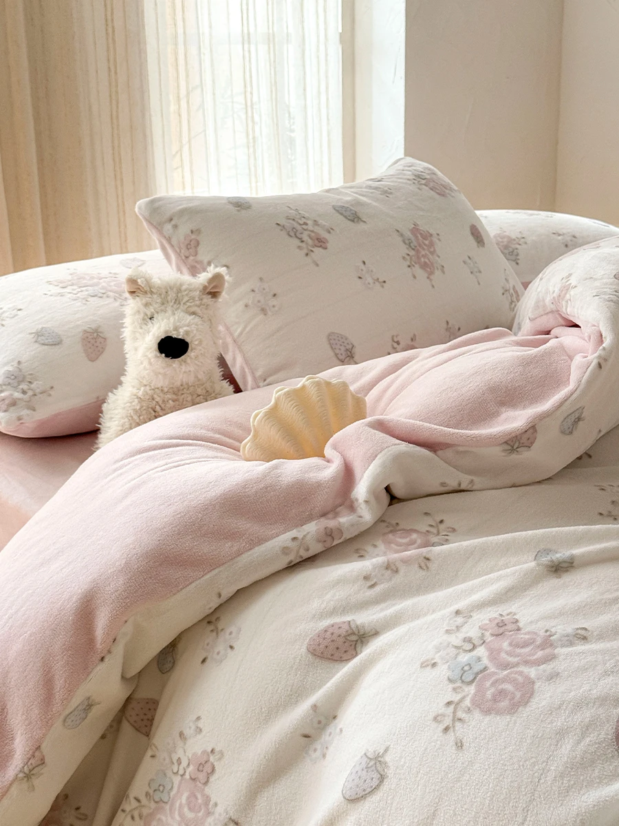 parure-de-lit-en-polaire-corail-epaisse-et-chaude-motif-floral-sculpte-en-velours-de-lait-housse-de-couette-drap-et-taie-d'oreiller-pour-toutes-les-saisons