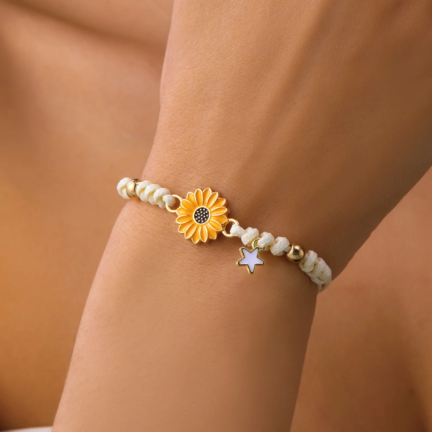 New Sweet Multicolor Daisy Flower Bracelets for Women Girls Korean Fashion Handmade Braided Rope Chain Travel Wristband Jewelry