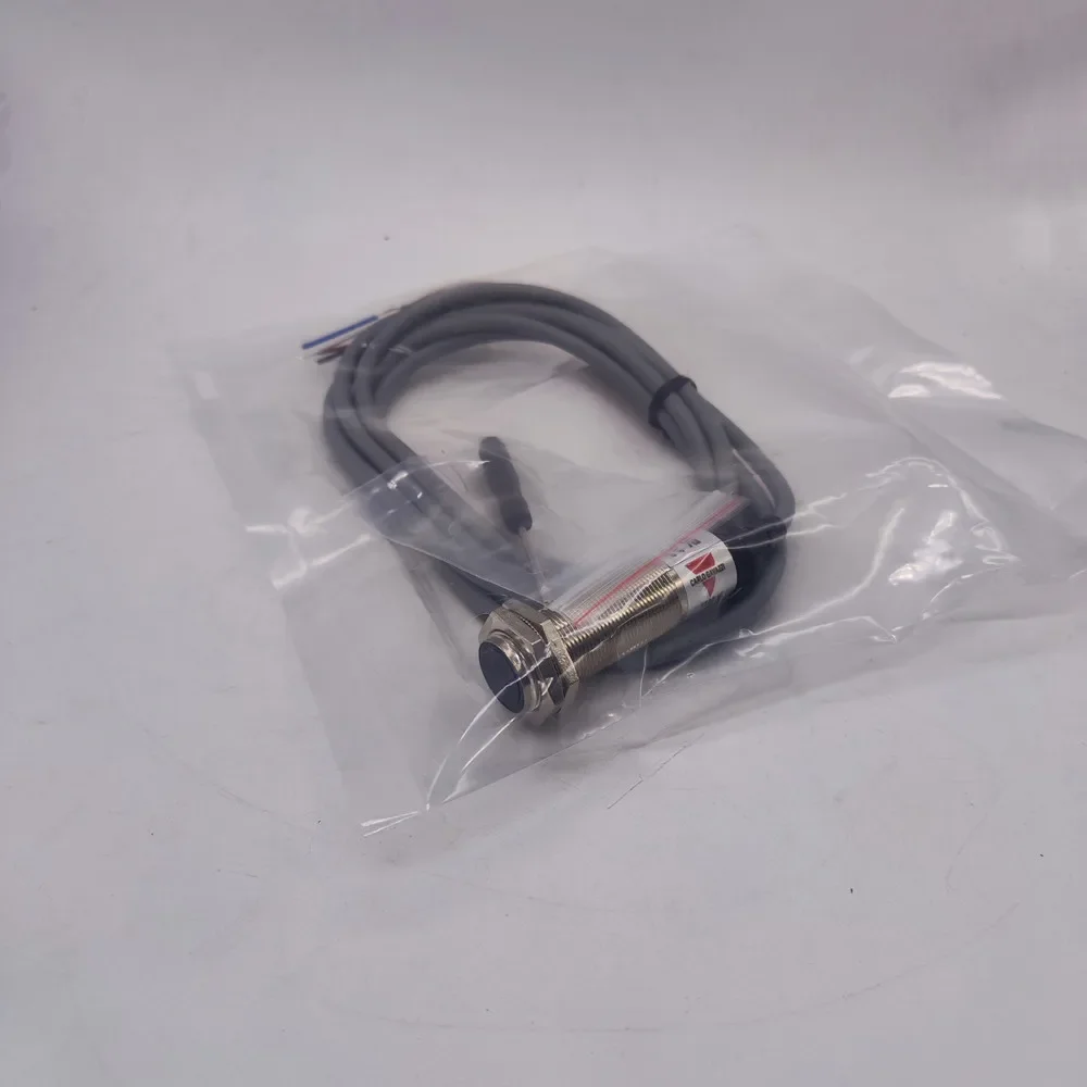 NEW EO1804PPAS Photoelectric Sensor