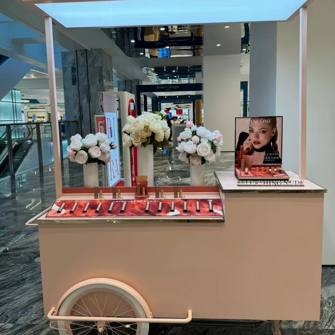 

Customizable Float Rose Decorative Car Cruise Car Ornament Snack Car