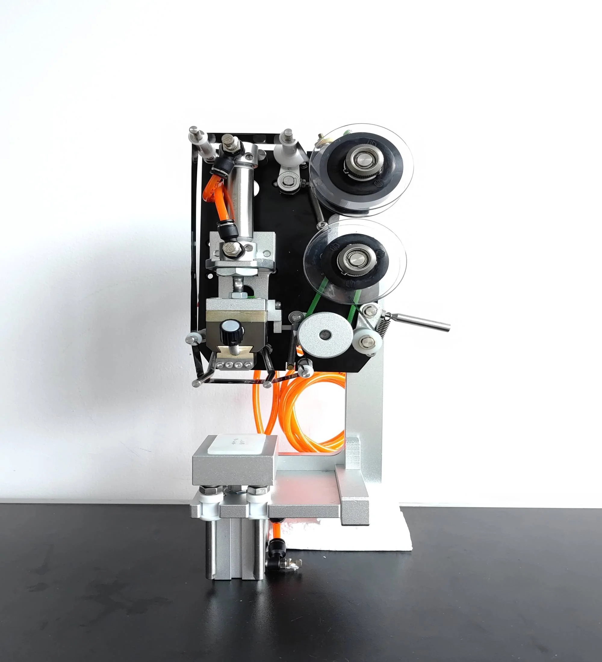 SL-241Q7 Pneumatic Hot Stamp Date Coder Print Manual Position Coder Ribbon Codding Machine