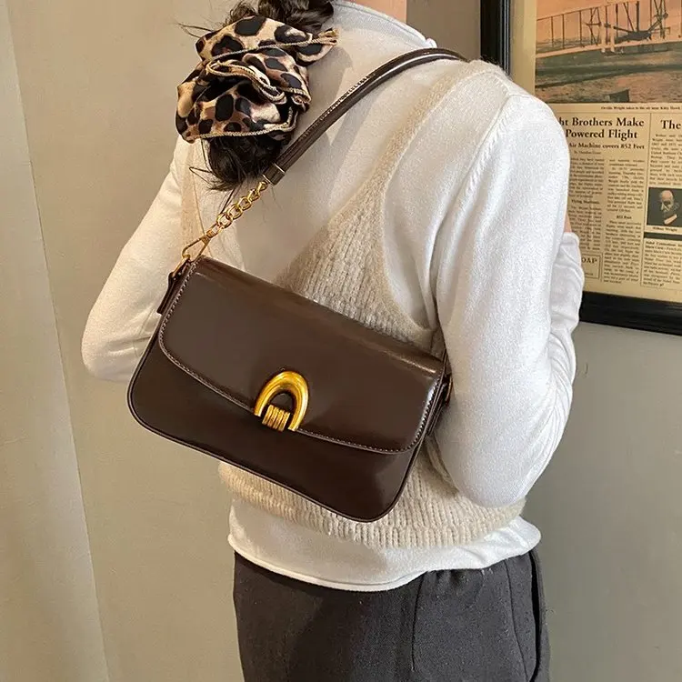 

Модная высококачественная сумка для подгузников, женская сумка через плечо, роскошная дизайнерская сумка, минималистичная элегантная сумка-тоут из кожи с большой вместимостью.