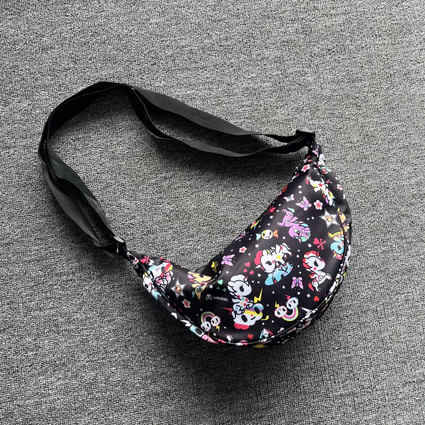 

Casual Sports Dumpling Bag Women's Adjustable Shoulder Strap High-End Small Crossbody Bag Korean Style Moon Shape Handbag