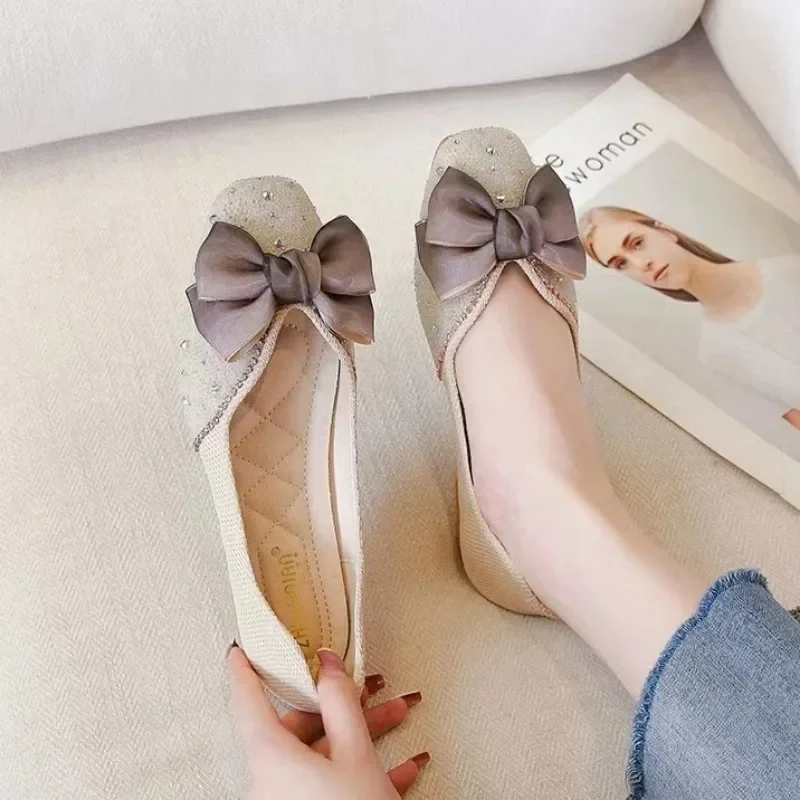 2024 Elegant French Shallow Cut Flat Shoes Comfortable and Casual Loafers Women's Bow Decoration Sweet Women's Shoes