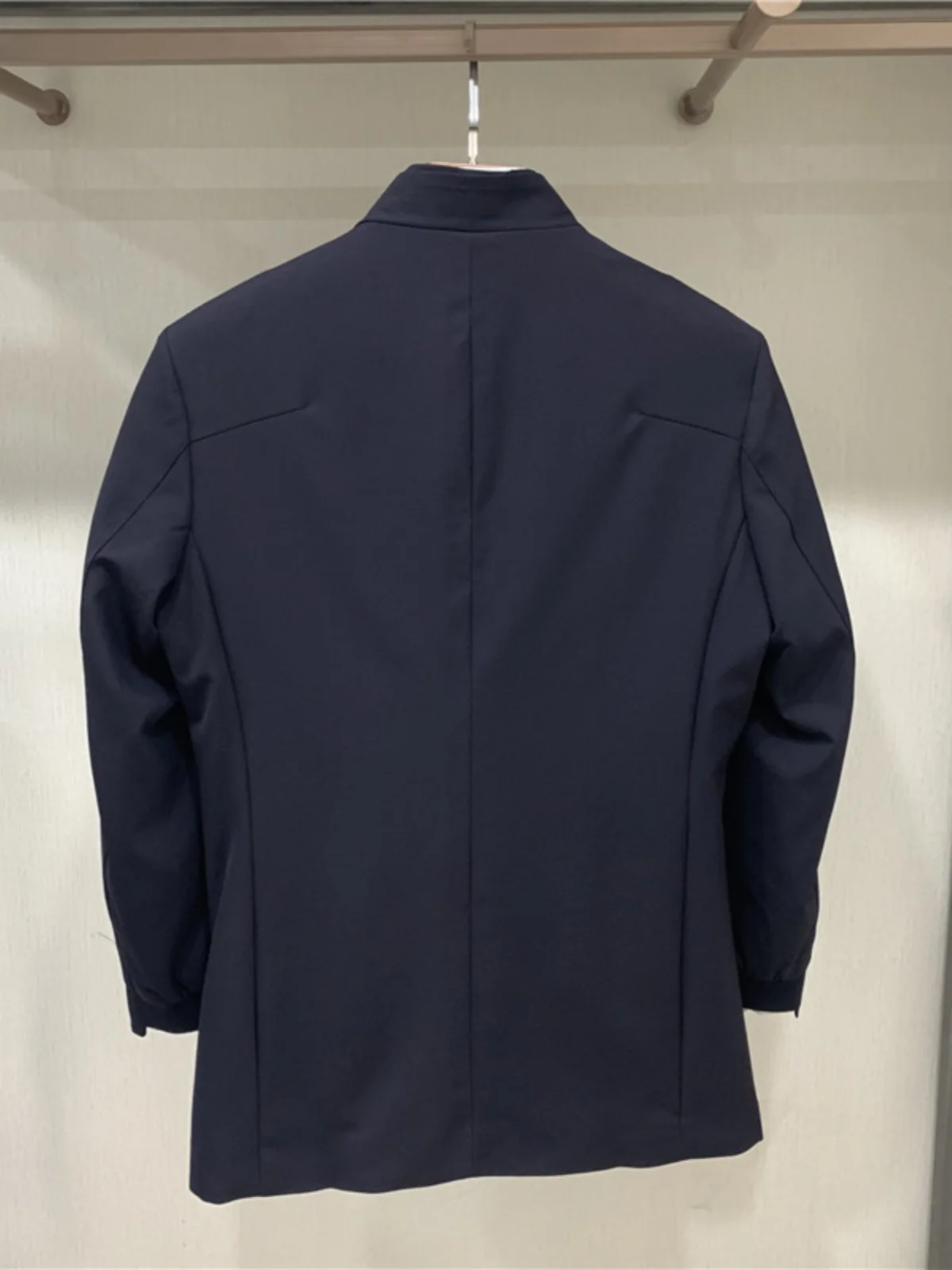 

Мужское весеннее пальто без связок на молнии с воротником-стойкой, облегающее пальто средней длины без железа, модное повседневное городское деловое пальто