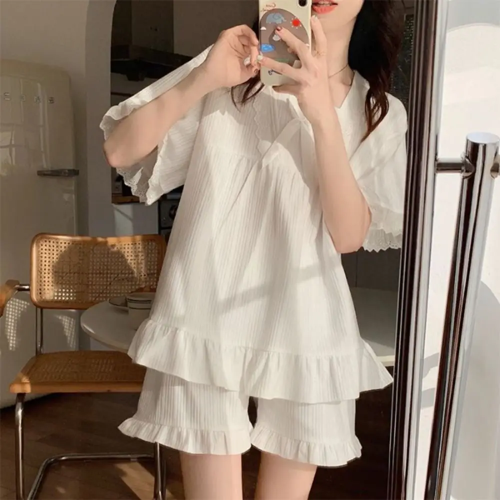 Fashion Korean Women‘s Pajamas Set with Chest Pads Cute Floral Sleepwear Sweet Comfortable Short-Sleeved Pajamas Girls