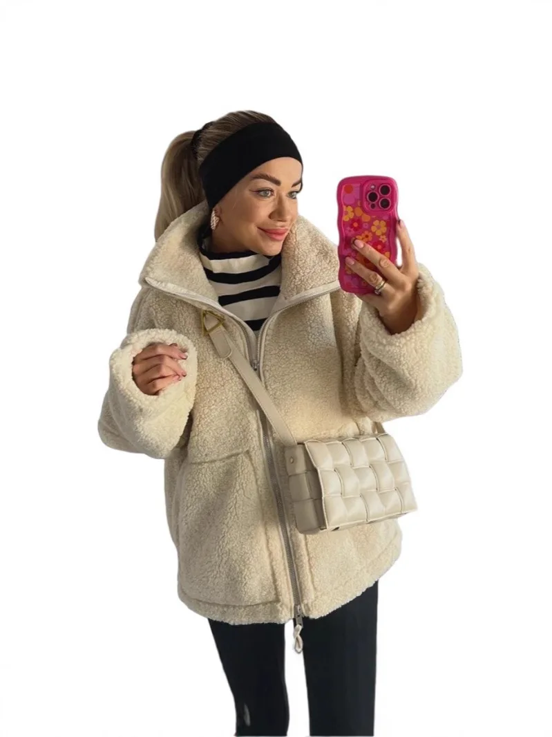 Chaquetas gruesas para mujer, abrigo de piel sintética con cuello alto, holgado, elegante Y2k, chaqueta peluda cálida con cremallera, ropa de calle para Otoño e Invierno