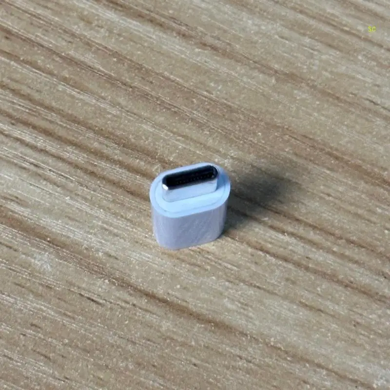 محول USB صغير أنثى إلى نوع C ذكر محول محمول مقاوم للتآكل أبيض يدعم الشحن والبيانات دروبشيبينغ