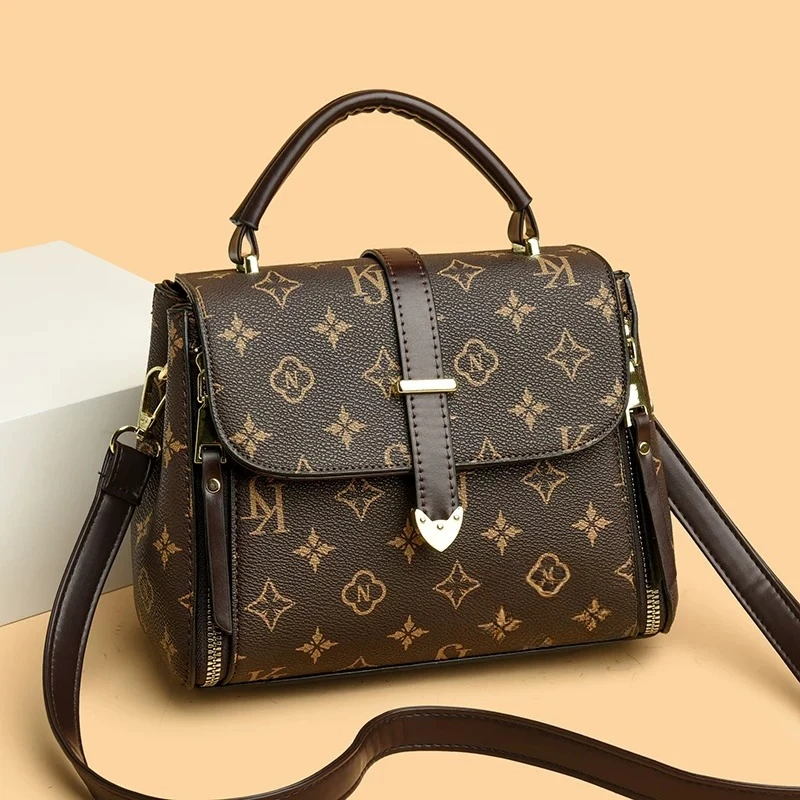 Trendy PU Small Square Crossbody Bag  Lock Flap Handbag Adjustable Shoulder Strap for Women Daily Matching Travel