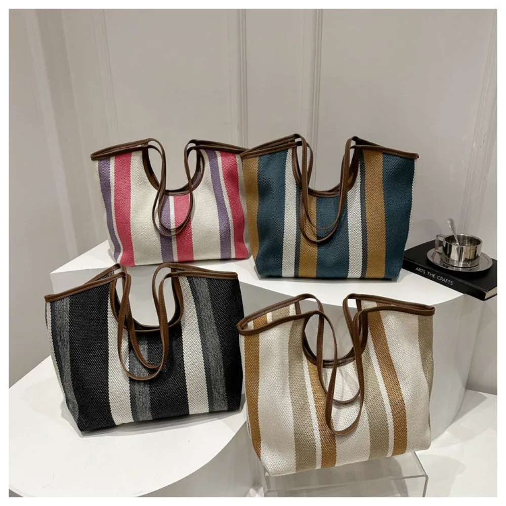 

Casual Large Capacity Pu Straw Tote Bag Designer Women Handbags Handmade Woven Summer Beach Bag Big Shopper Purses 2024