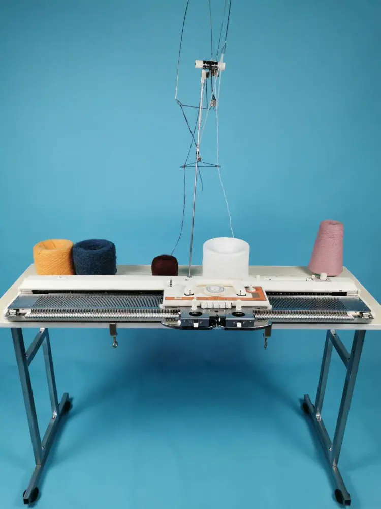 Knitting machine home creative knitting machine handmade sweater scarf shawl KH860 knitting machine host