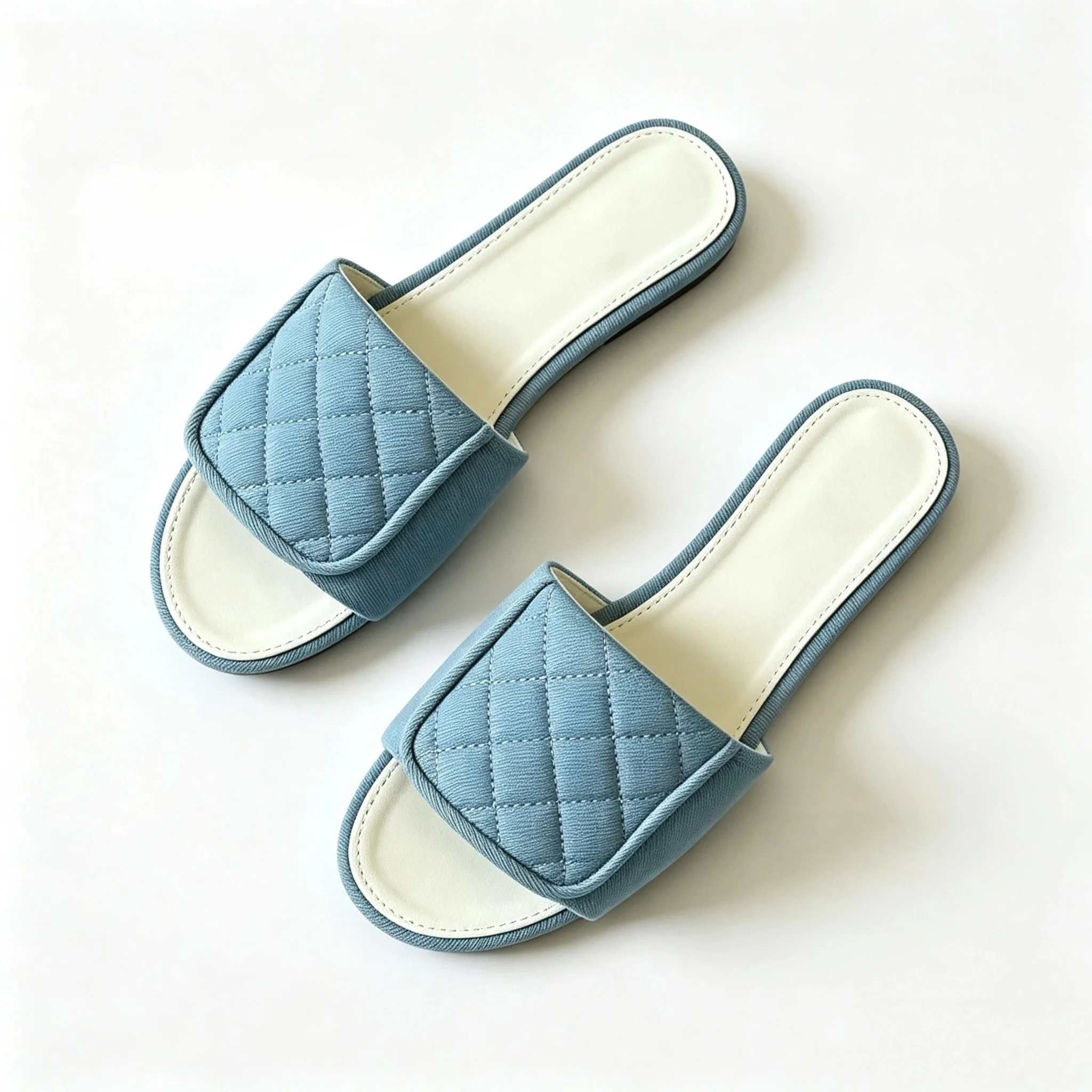 Luxury Women's Fashion Slippers, Quilted Buckle Flat Sandals, Suitable for Vacation and Commute, Holiday Gifts, Brand Discounts