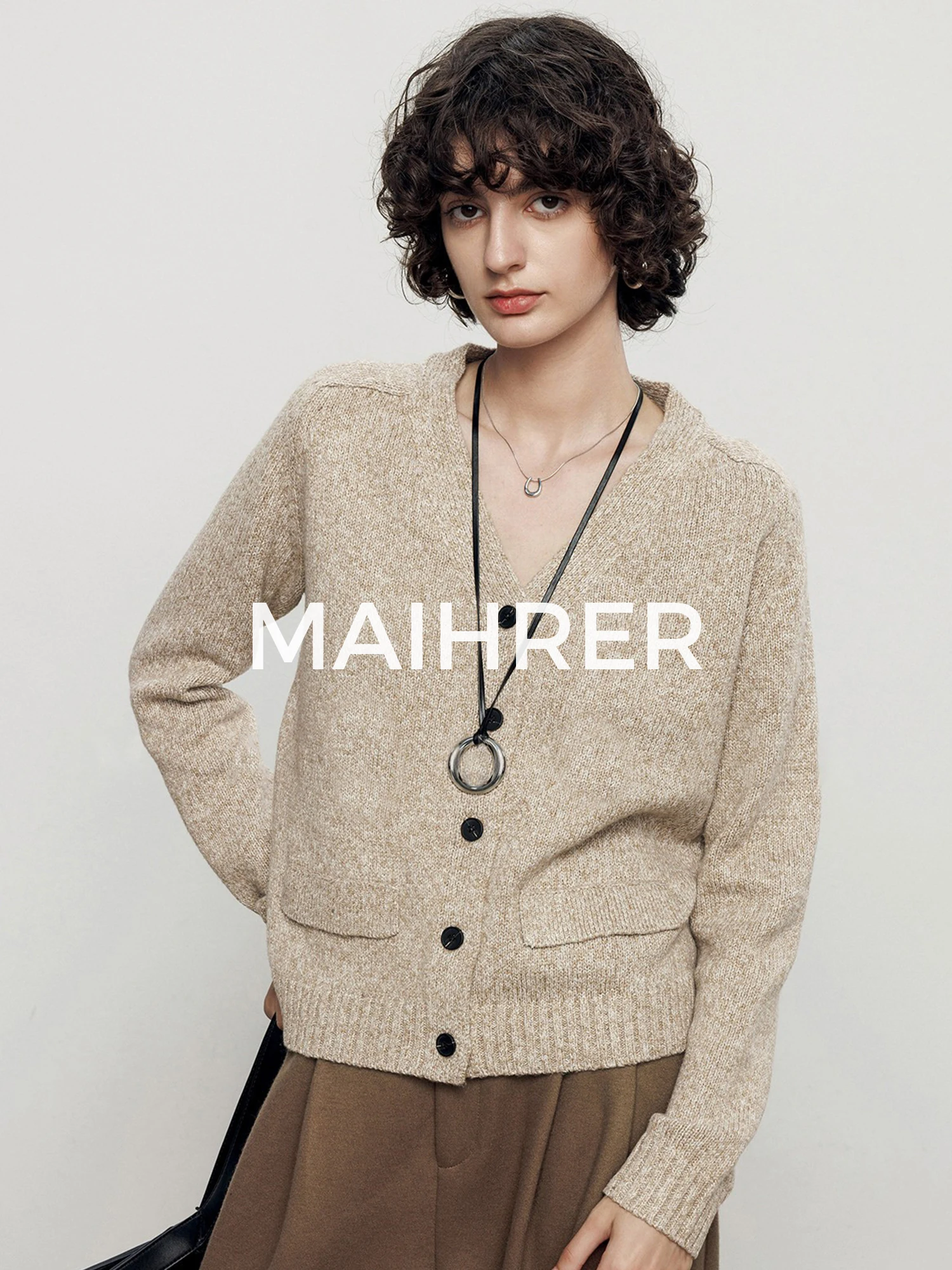 

Женский трикотажный джемпер Maiher с V-образным вырезом, свободный крой, из смесового полиэстера, с длинными рукавами, осенне-зимний, модный, для многослойных образов