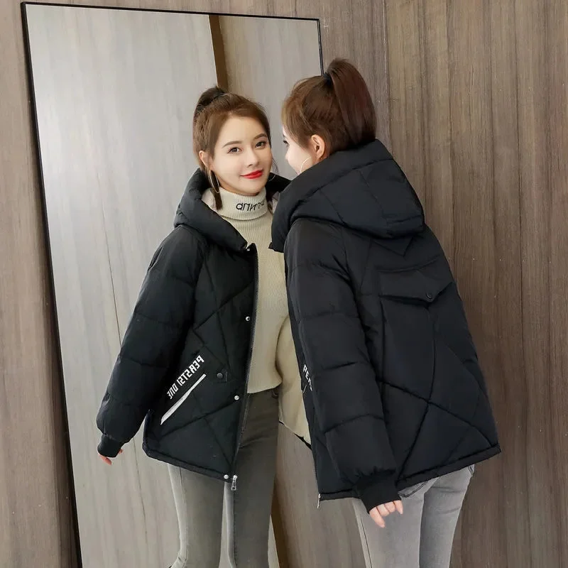 2024 New Autumn Winter Waterproof Windbreaker Puffer Jacket New Women Hooded Black Snow Parka Short Cotton Padded Jacket Coat