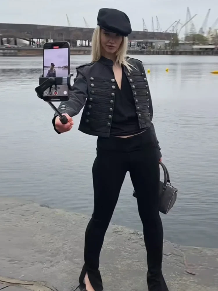 

Женская куртка Napoleon: новая укороченная модель с двубортным воротником-стойкой и погонами, весенняя уличная одежда для женщин