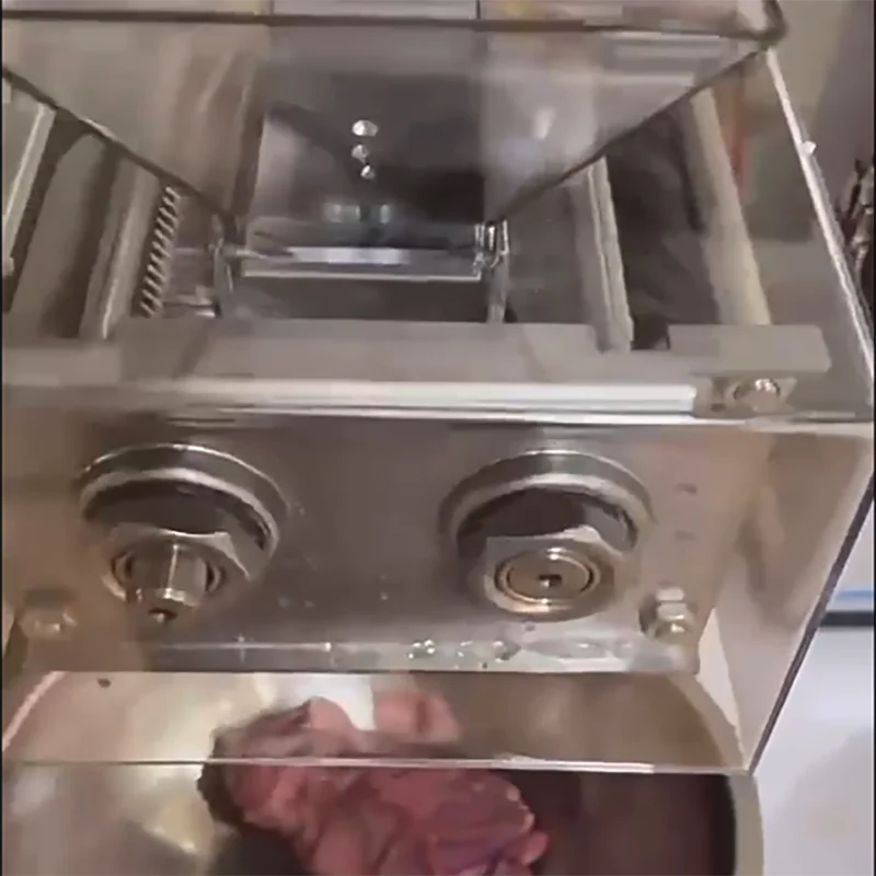

Electric Kitchen Use Fresh Meat Slicer Shredder Cutting Machine Desktop Shredding and Block Cutting Electric Meat Grinder