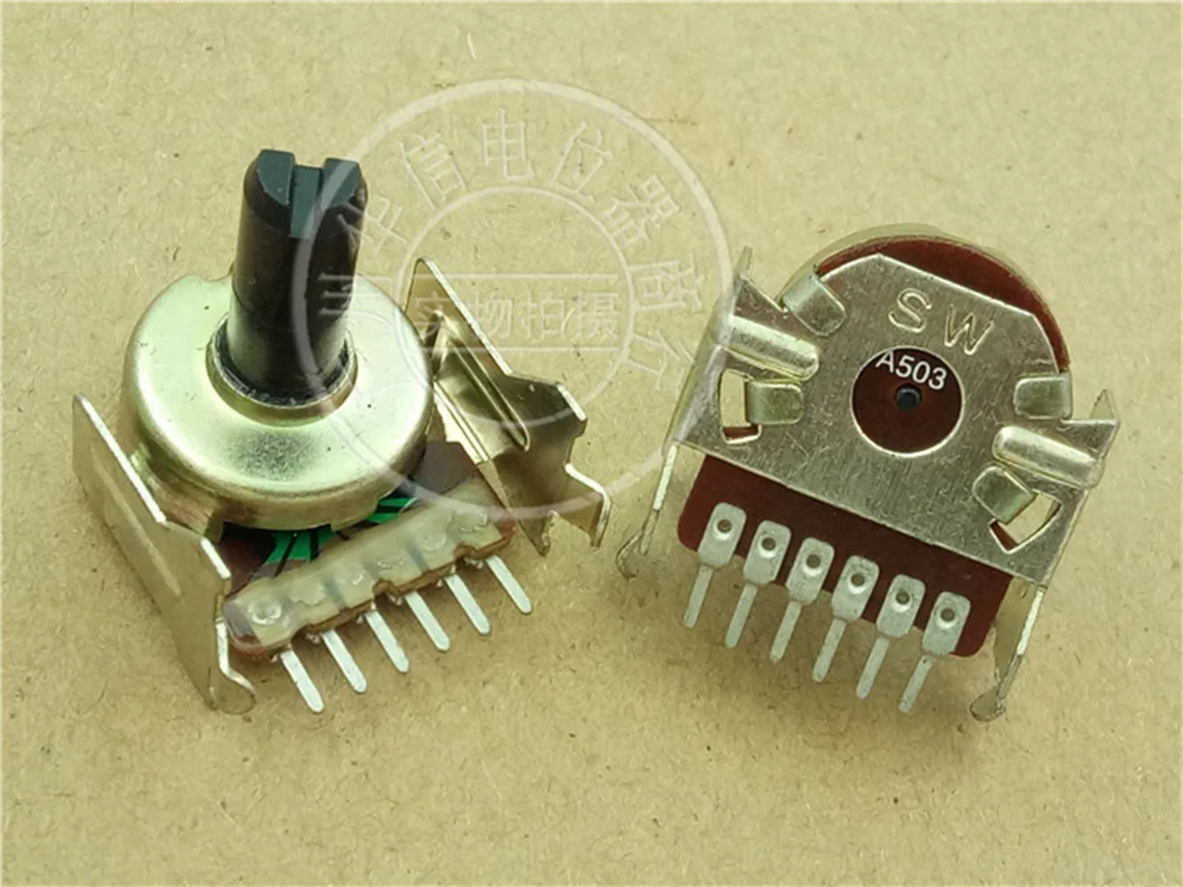 Original New 100% 161 Type horizontal dual potentiometer A50K handle length 15MMF 6pin front fixed foot (SWITCH)