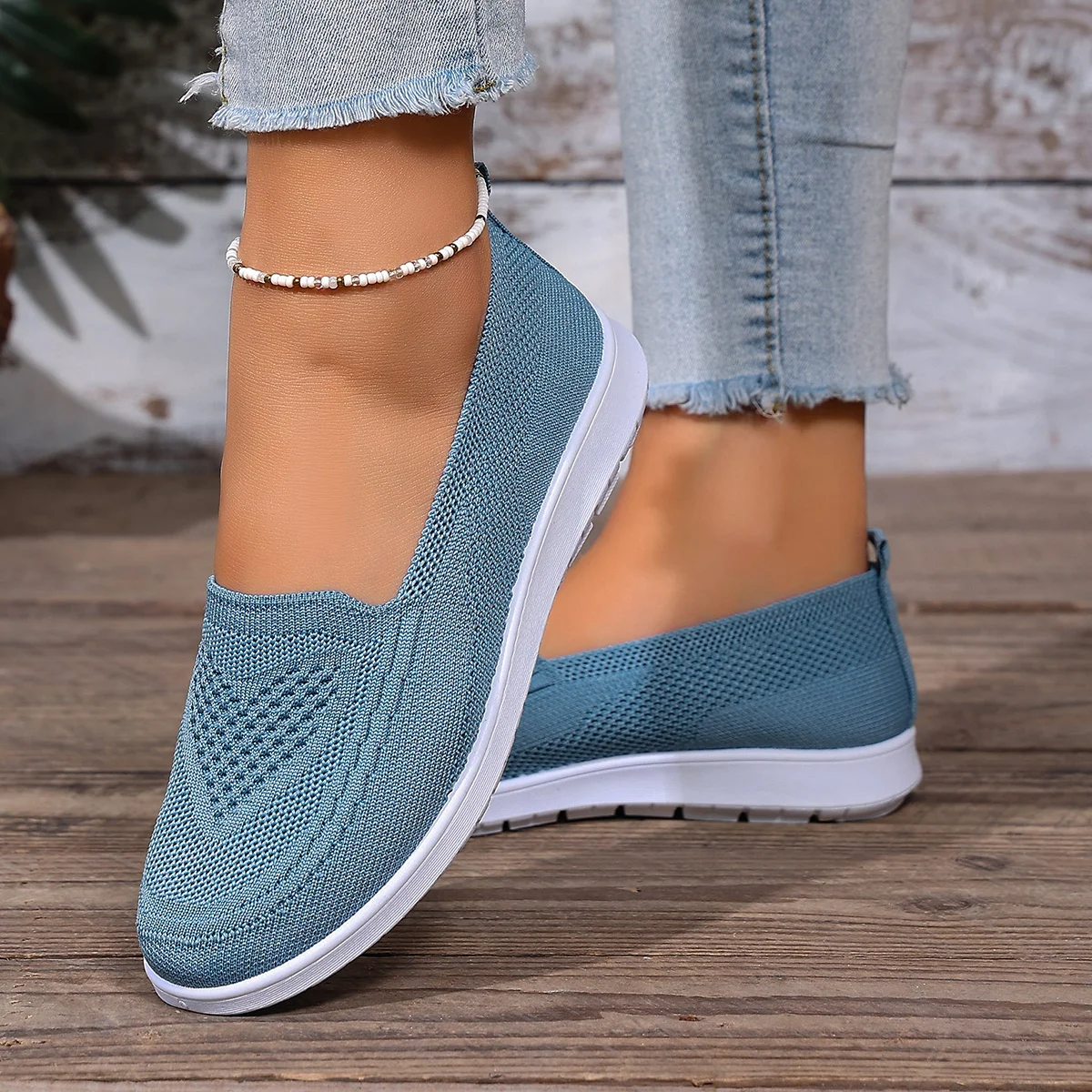 Leichte Damen-Strick-Flachschuhe, Slip-On-Sneaker, atmungsaktive Low-Top-Turnschuhe, Wanderschuhe mit hohler, weicher Sohle – Detail 3