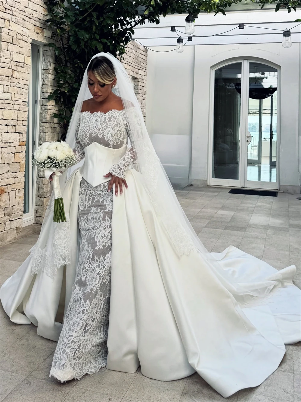 

Customized Soft White Organza Wedding Dress Formal Sweetheart Long Sleeves Bridal Gowns Sexy A-Line Court Train Vestido De Novia