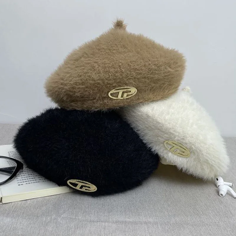 Imitation rabbit plush beret women's autumn and winter Korean version Japanese versatile plush hat painter hat warm knit bud hat