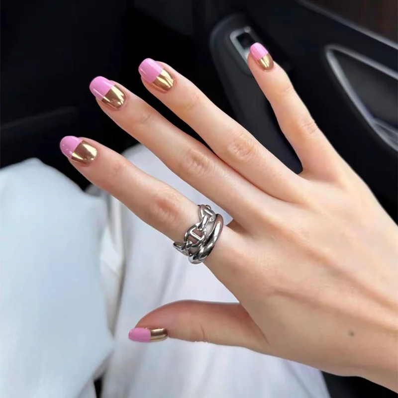 

10PCS Handmade Coffin Press on Nails Pink Gold Acrylic Short Fake Nails Artificial Full Cover Wearable Design Art Nails Tips Set