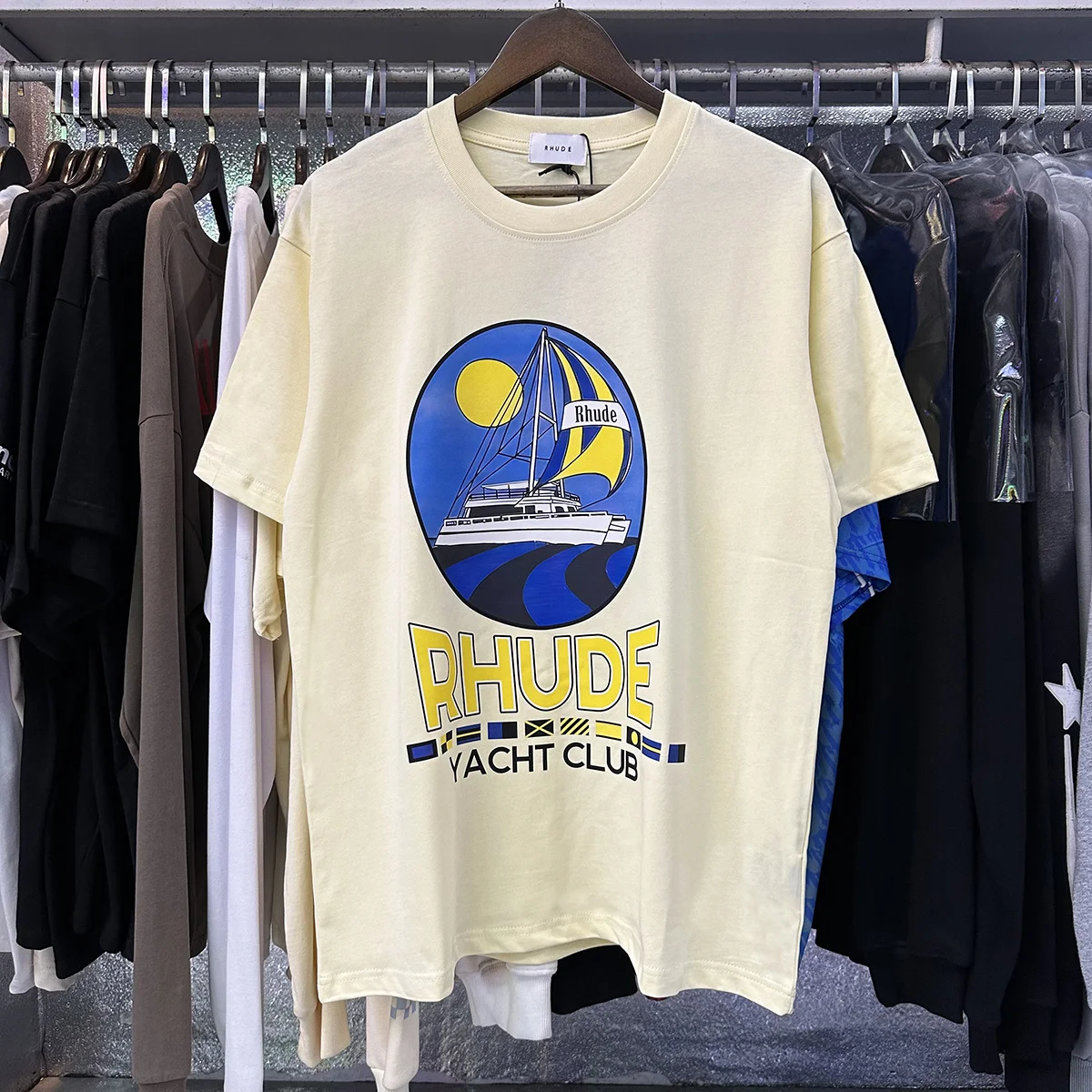 Retro American Yacht Print Loose Fit Cotton T-Shirt Short Sleeve round Neck Casual Streetwear for Youth Unisex Summer T-Shirt