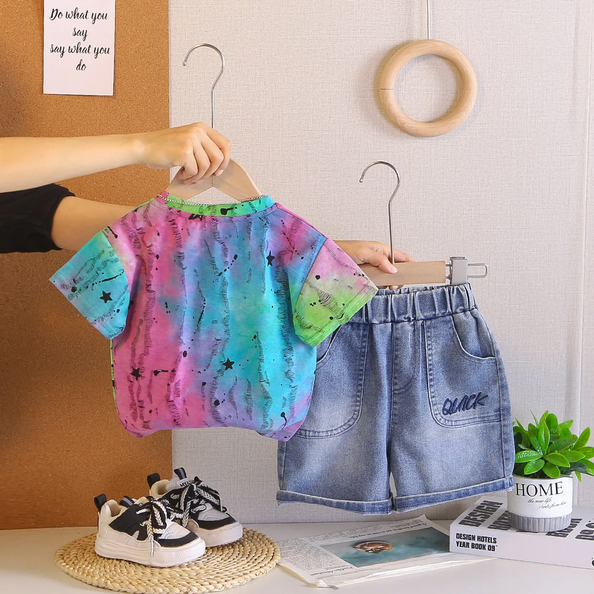 Trendy Tie Dye Toddler Boys Outfit Star Print T-shirt and Washed Denim Shorts Set 0-5T Kids Clothes for Daily Play Streetwear
